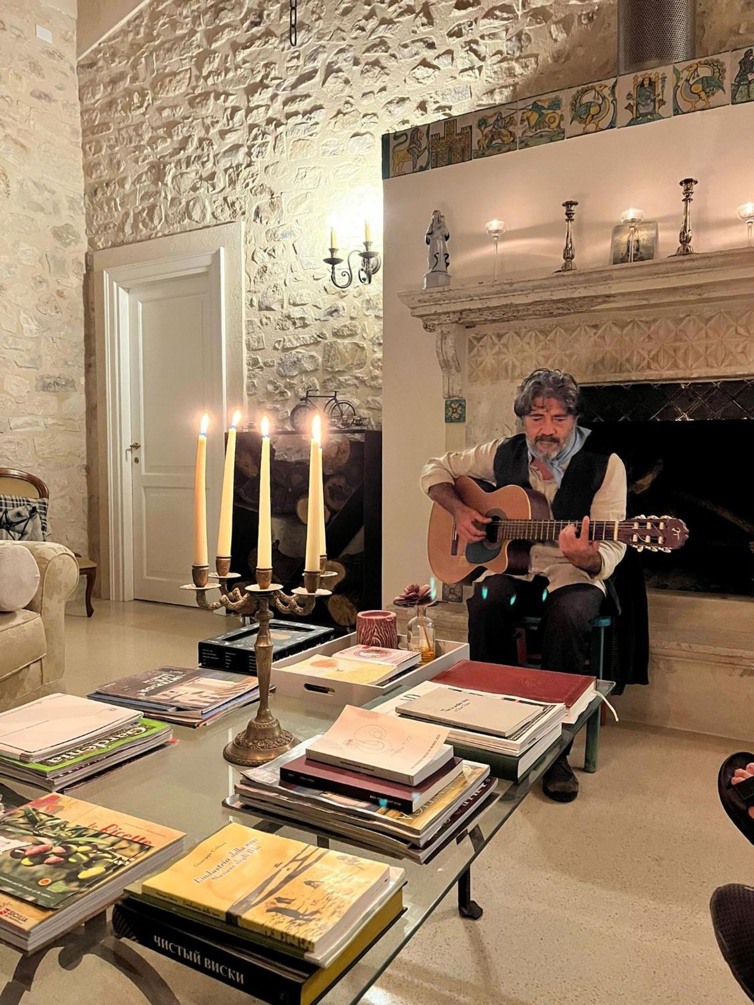 Villa Santa Margherita Chiaramonte Gulfi Extérieur photo